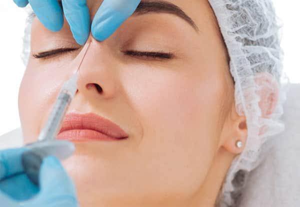 Preenchimento facial avançado na GK Estética Florianópolis - Santa Catarina: Realce de lábios, olheiras, maçãs do rosto e sulcos nasogenianos com técnicas avançadas e resultados duradouros
